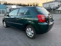 Gebraucht Toyota Corolla 110 PS (80 kW) 2004 Grün Kleinwagen