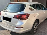 Gebraucht Opel Astra Sport 140 PS (102 kW) 2011 Silber Kombi