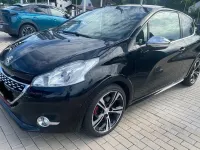 Gebraucht Peugeot 208 GTi 200 PS (147 kW) 2014 Schwarz Kleinwagen