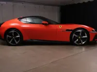 Neu Ferrari 12 Cilindri 825 PS (606 kW) 2025 Orange