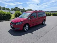 Gebraucht VW Caddy Maxi Comfortline 102 PS (75 kW) 2011 Rot Van / Kleinbus