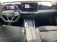 Gebraucht VW Passat Elegance 150 PS (110 kW) 2025 Schwarz Kombi