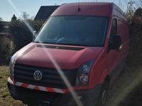 Gebraucht VW Crafter 136 PS (100 kW) 2017 Rot Van