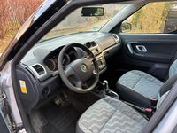 Gebraucht Skoda Roomster Plus Edition 105 PS (77 kW) 2009 Silber Van / Kleinbus