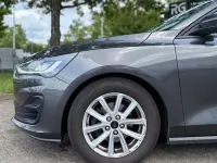 Gebraucht Ford Focus Cool & Connect 120 PS (88 kW) 2022 Grau Limousine