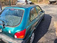 Gebraucht Ford Fiesta 60 PS (44 kW) 2001 Grün Kleinwagen