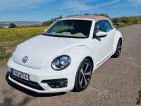 Gebraucht VW Beetle Design 105 PS (77 kW) 2016 Weiß Kleinwagen