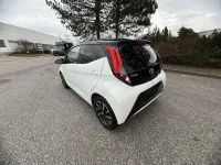 Gebraucht Toyota Aygo 72 PS (52 kW) 2021 Weiß Kleinwagen