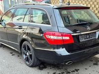 Gebraucht Mercedes E200 Avantgarde 184 PS (135 kW) 2010 Schwarz Kombi