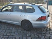 Gebraucht VW Golf VI 105 PS (77 kW) 2013 Silber Kleinwagen