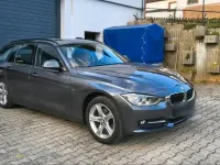 Gebraucht BMW 318 Sport Line 143 PS (105 kW) 2014 Grau Kombi