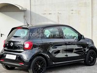 Gebraucht Smart ForFour Passion 90 PS (66 kW) 2015 Schwarz Kleinwagen