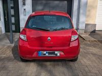 Usata Renault Clio II Expression 75 CV (55 kW) 2011 Rosso Berlina