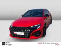 Gebraucht Audi RS3 Sportback Ambiente 400 PS (294 kW) 2023 Tangorot metallic Kleinwagen