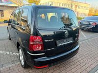 Gebraucht VW Touran 140 PS (102 kW) 2007 Schwarz Van / Kleinbus