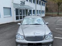 Gebraucht Mercedes C220 150 PS (110 kW) 2005 Silber Kombi
