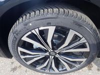 Neu Renault Austral Techno 148 PS (108 kW) 2026 Dolomitgrau, black pearlschw SUV