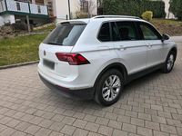 Gebraucht VW Tiguan 150 PS (110 kW) 2018 Weiß SUV