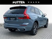 gebraucht Volvo XC60 B4 Diesel AWD Plus Dark 20'' AHK ACC LED Rückfahrkam. LenkradHZG e-Sitze