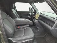 Gebraucht Land Rover Defender SE Dynamic 250 PS (183 kW) 2026 Grün SUV