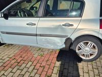 Occasion Renault Mégane II 130 ch (95 kW) 2002 Argent Citadine