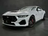 Neu Ford Mustang GT Fastback 446 PS (328 kW) 2025 Oxfordwhite Coupé