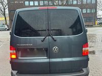 Usata VW Transporter 235 CV (172 kW) 2004 Grigio Furgone