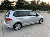 Gebraucht VW Touran Trendline 110 PS (80 kW) 2016 Silber Van / Kleinbus