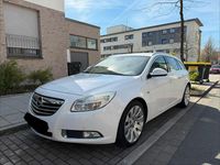 Gebraucht Opel Insignia 2010 Weiß Kombi