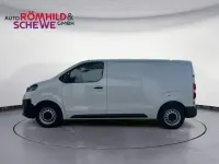 Gebraucht Toyota Proace 144 PS (105 kW) 2024 Ice white Van / Kleinbus