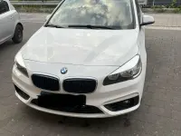 Gebraucht BMW 216 122 PS (89 kW) 2016 Weiß Van / Kleinbus