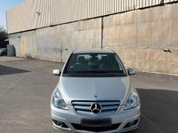 Gebraucht Mercedes B170 116 PS (85 kW) 2009 Silber Van / Kleinbus