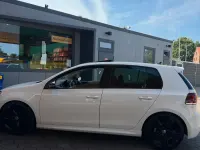 Gebraucht VW Golf VI Match 122 PS (89 kW) 2012 Weiß Kleinwagen