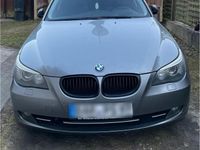 Gebraucht BMW 525 Advantage 197 PS (144 kW) 2008 Grau Kombi