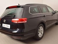 Gebraucht VW Passat Comfortline 150 PS (110 kW) 2018 Schwarz metallic Kombi