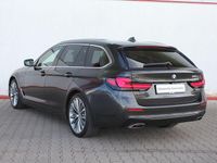 Gebraucht BMW 530e Efficient Dynamics 292 PS (214 kW) 2022 Grau Kombi
