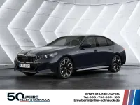Gebraucht BMW 540 M Sport 303 PS (222 kW) 2025 Black sapphire Kombi