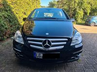 Gebraucht Mercedes B180 Sport Edition 109 PS (80 kW) 2010 Schwarz Van / Kleinbus