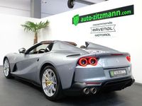Gebraucht Ferrari 812 795 PS (584 kW) 2024 Grigio titanio metallic Cabrio