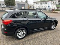 Gebraucht BMW X1 Advantage 140 PS (102 kW) 2020 Schwarz SUV