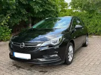 Gebraucht Opel Astra Innovation 125 PS (91 kW) 2017 Schwarz Kombi