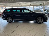 Gebraucht VW Passat Highline 294 PS (216 kW) 2019 Uranograu uni Kombi