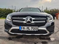 Gebraucht Mercedes GLC350 320 PS (235 kW) 2018 Ung. schwarz  unilack SUV