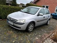 Gebraucht Opel Corsa 75 PS (55 kW) 2002 Silber Kleinwagen