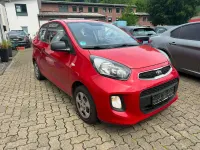 Gebraucht Kia Picanto Start 67 PS (49 kW) 2016 Signalrot met. Kleinwagen