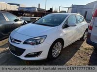 Gebraucht Opel Astra Edition 116 PS (85 kW) 2013 Weiß Limousine