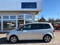 Gebraucht VW Touran Cup 140 PS (102 kW) 2015 Gold Van / Kleinbus