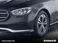 Gebraucht Mercedes E200 160 PS (117 kW) 2023 Schwarz Kombi