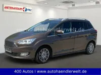 Gebraucht Ford Grand C-Max Titanium 150 PS (110 kW) 2016 Braun Van / Kleinbus