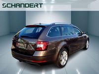 Gebraucht Skoda Octavia Style 179 PS (131 kW) 2018 Maple braun metallic Kombi